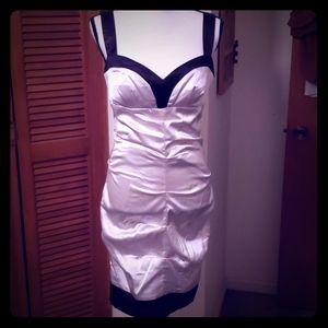 Black/white sexy dress!